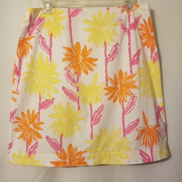 Lilly Pulitzer Dresses & Skirts - Lily Pulitzer Floral Skirt